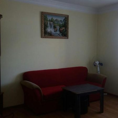 Guesthouse Gia Kobuleti Εξωτερικό φωτογραφία