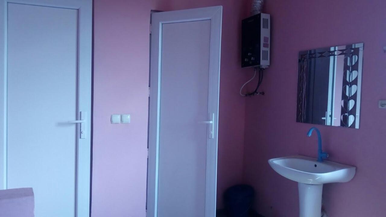 Guesthouse Gia Kobuleti Εξωτερικό φωτογραφία
