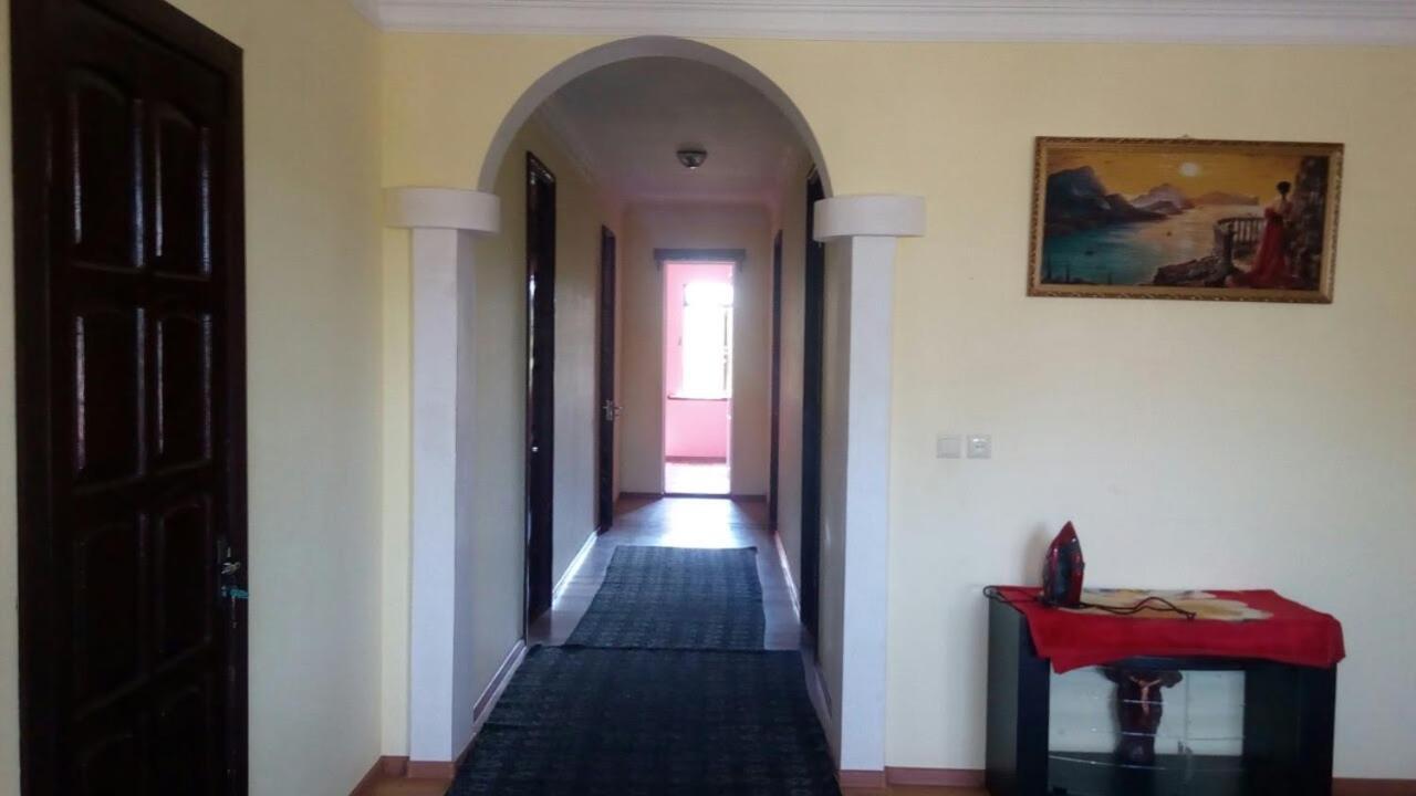 Guesthouse Gia Kobuleti Εξωτερικό φωτογραφία