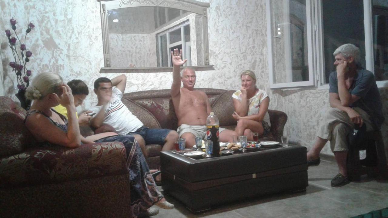 Guesthouse Gia Kobuleti Εξωτερικό φωτογραφία